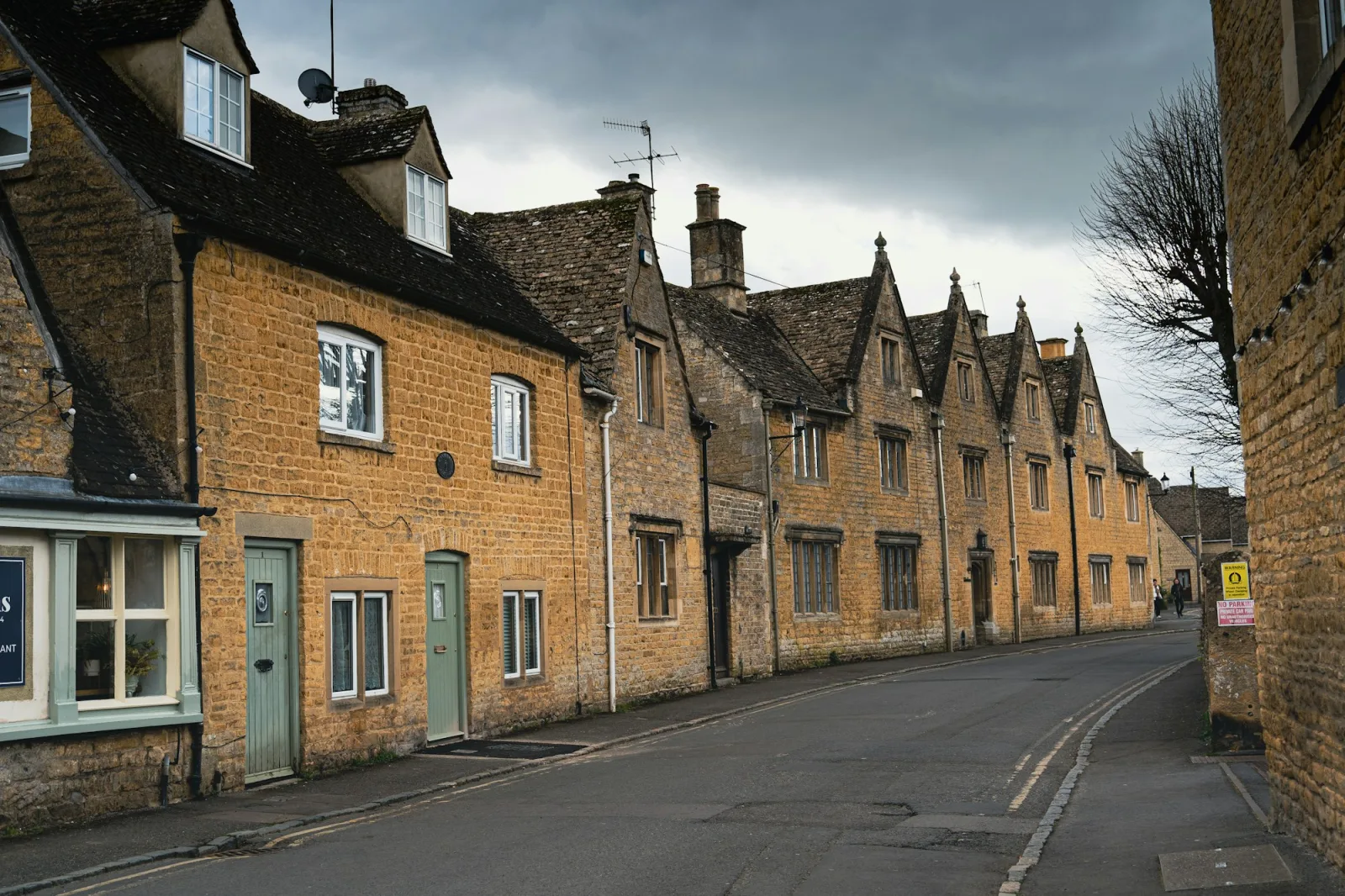 Pantile re-roof on a Victorian terrace, King’s Lynn